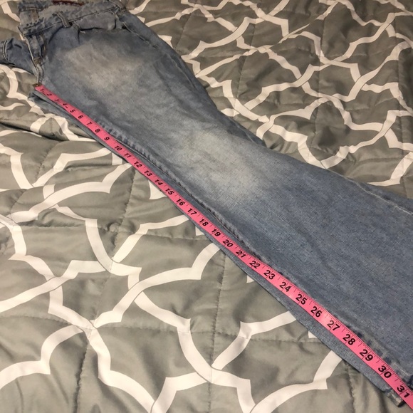 💋💋3 for $20💋Express light wash boot cut jeans - Picture 4 of 8